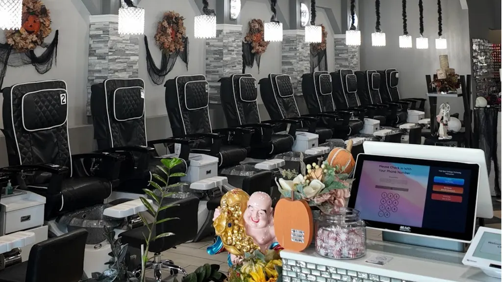 The Nail Spa College Parkway — Nail salon in Fort Myers