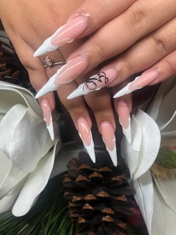 Ava Nail Spa — Nail salon in Hanover