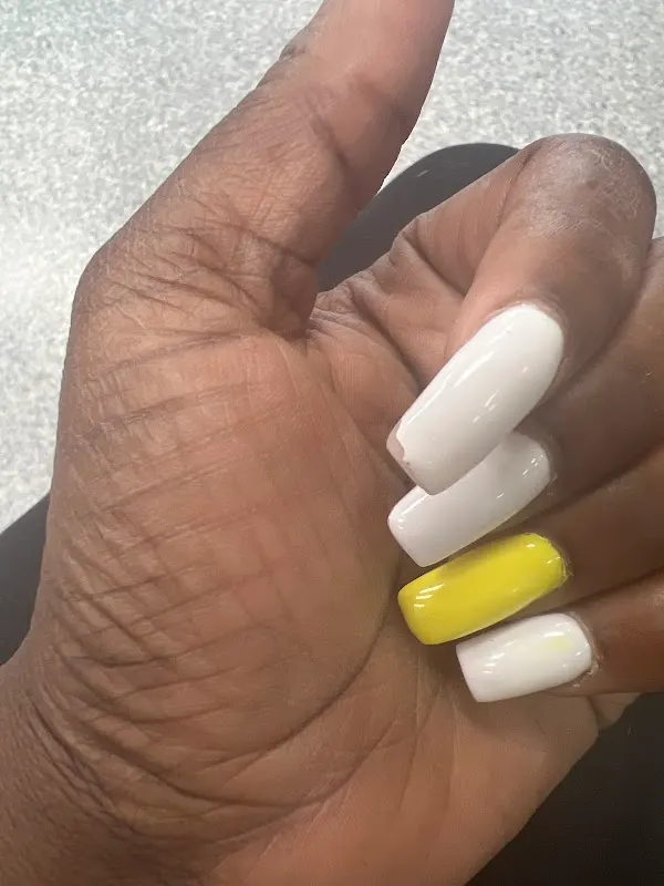 E.T. Nail & Spa — Nail salon in Orlando