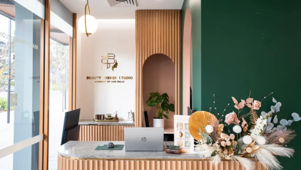 Beauty Trends Studio — Beauty salon in Bella Vista
