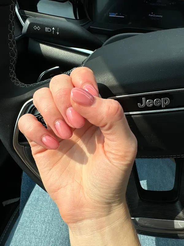 Le's Nail Salon — Nail salon in Ames