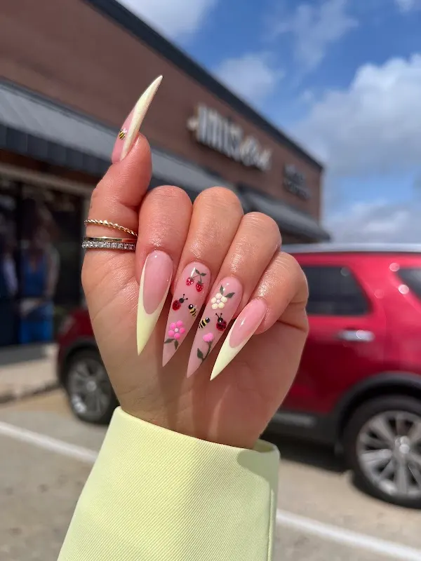 Nails Club — Nail salon in Pasadena