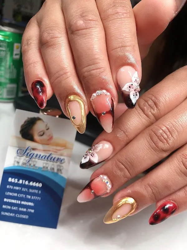 Signature Nails Bar — Nail salon in Lenoir City