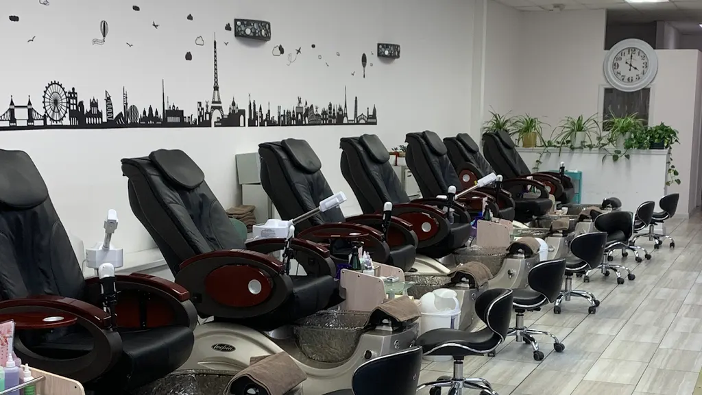 Rain Nails & Spa — Nail salon in Saratoga Springs