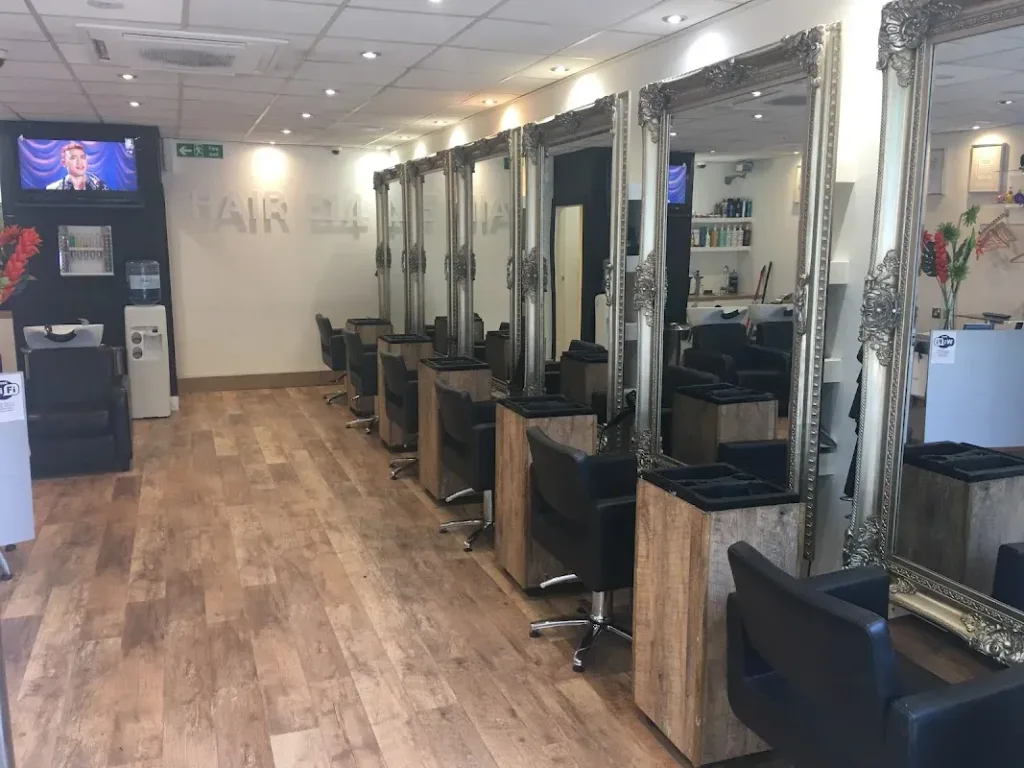 Hair E14 — Hairdresser in London