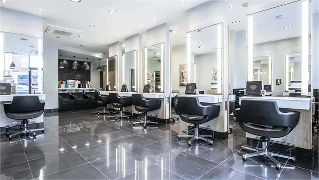 Headmasters Staines — Hairdresser in Staines