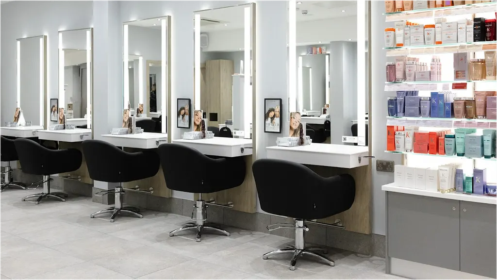 Headmasters Guildford — Hairdresser in Guildford