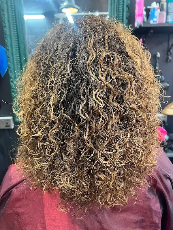 Chaps & Dames — Hairdresser in London