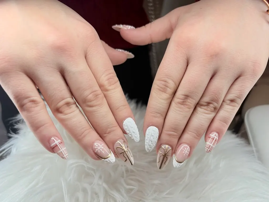 L J Nails — Nail salon in Sandy