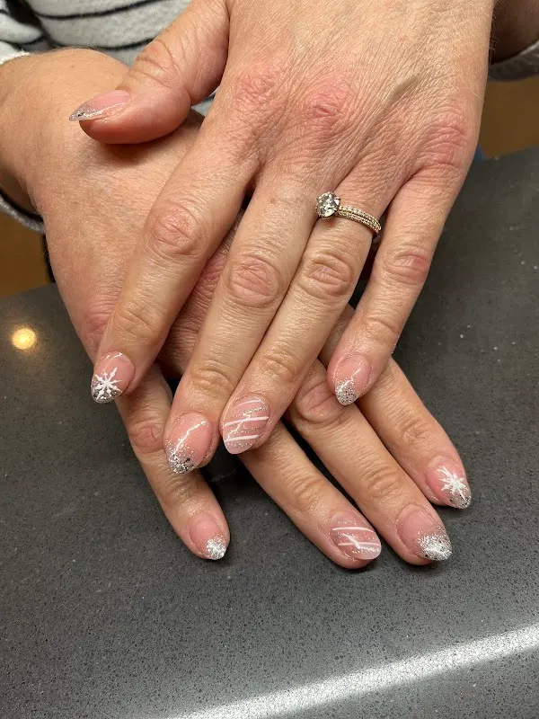 Nail Bar Milwaukee – Downer Avenue — Nail salon in Milwaukee