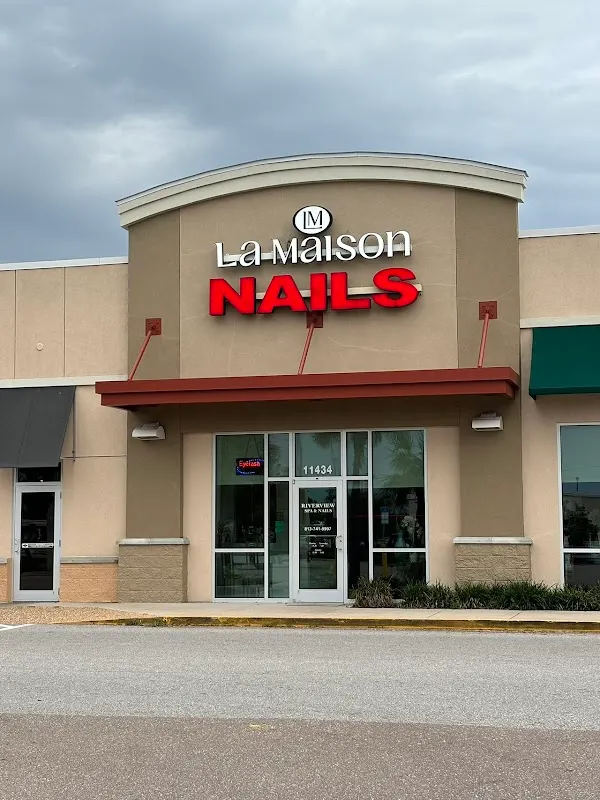 LA Nails — Nail salon in Riverview