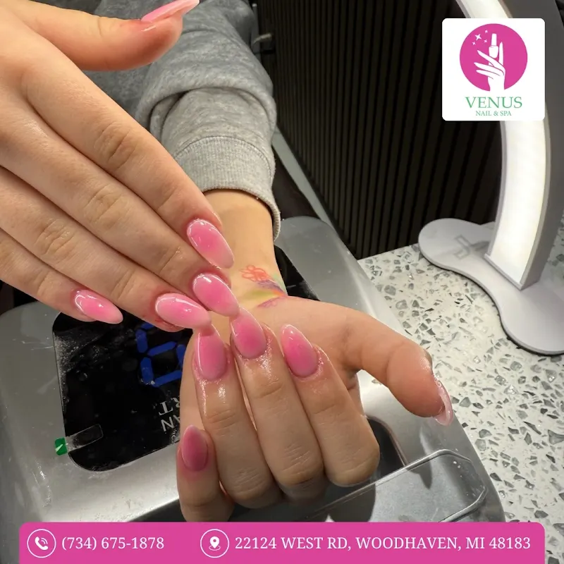 VENUS NAIL & SPA — Nail salon in Woodhaven