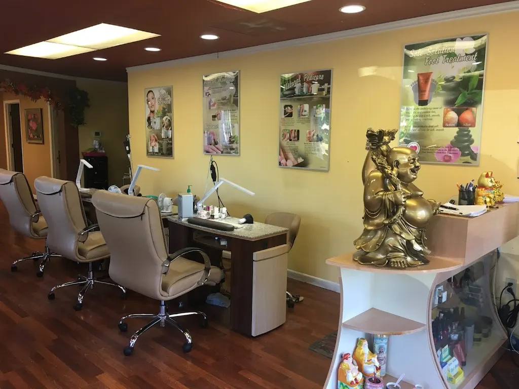 Pacific Nails — Nail salon in Forest Grove