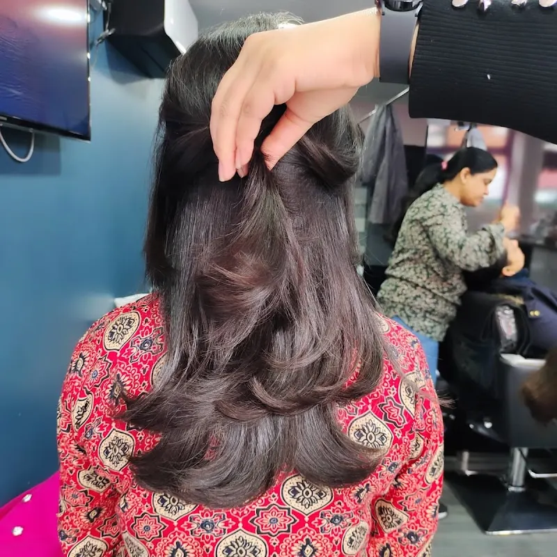 Anu's Beauty — Beauty Salon in Leicester