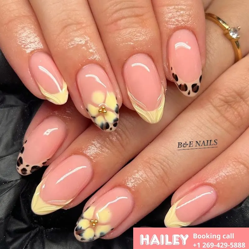 B & E Nails — Nail salon in Stevensville