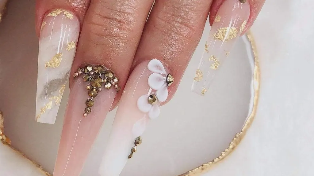 Lee Nails & Spa — Nail salon in Kissimmee
