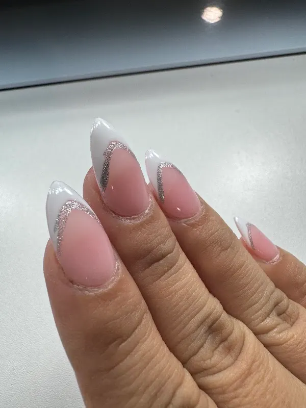 L V Nails Spa — Nail salon in Dallas