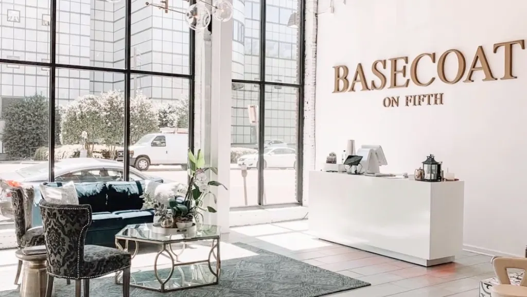 BASECOAT on Fifth — Nail salon in Birmingham