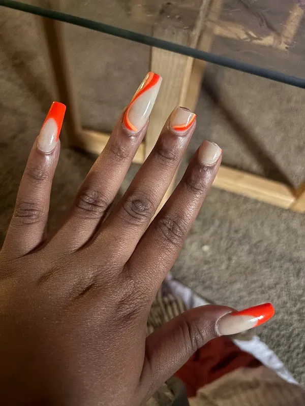 Golden Nails — Nail salon in Brooklyn Center