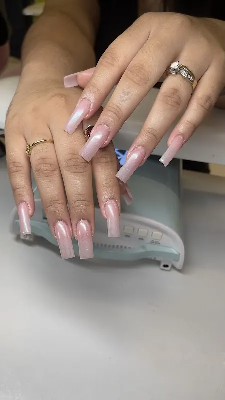 Tips312 — Nail salon in Chicago
