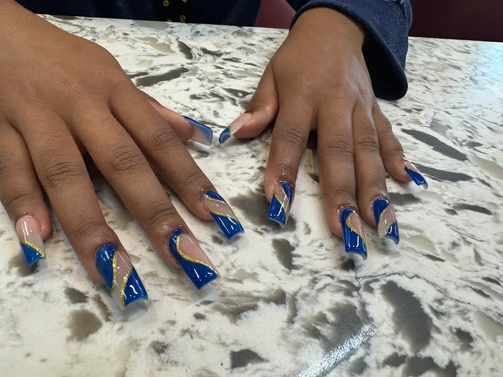 Lee Nails — Nail salon in Fort Lauderdale