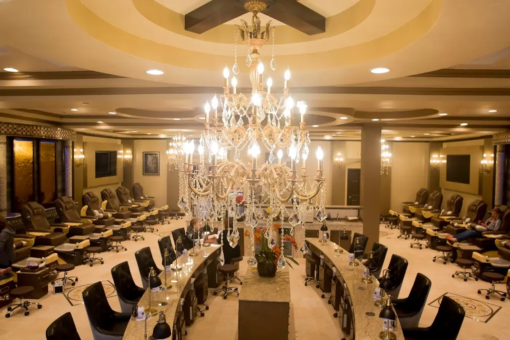 Castle Nail Bar — Nail salon in Bellevue