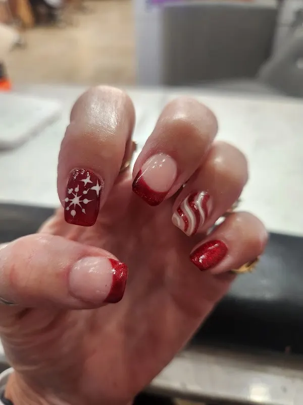 Nails 4 You — Nail salon in Andover