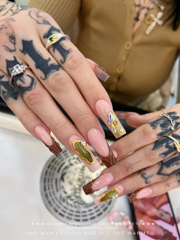 Angel Nails — Nail salon in Bristol