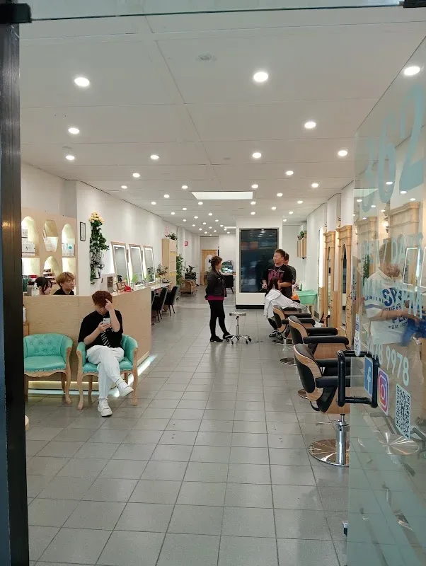M Element Hair墨尔本华人第一美发连锁 — Hairdresser in Preston