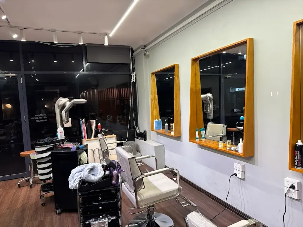 Dusk hair — Hairdresser in Forest Lodge