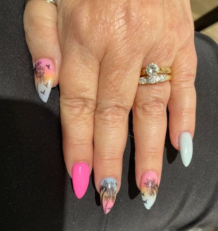 Envy Nails — Nail salon in Shawnee