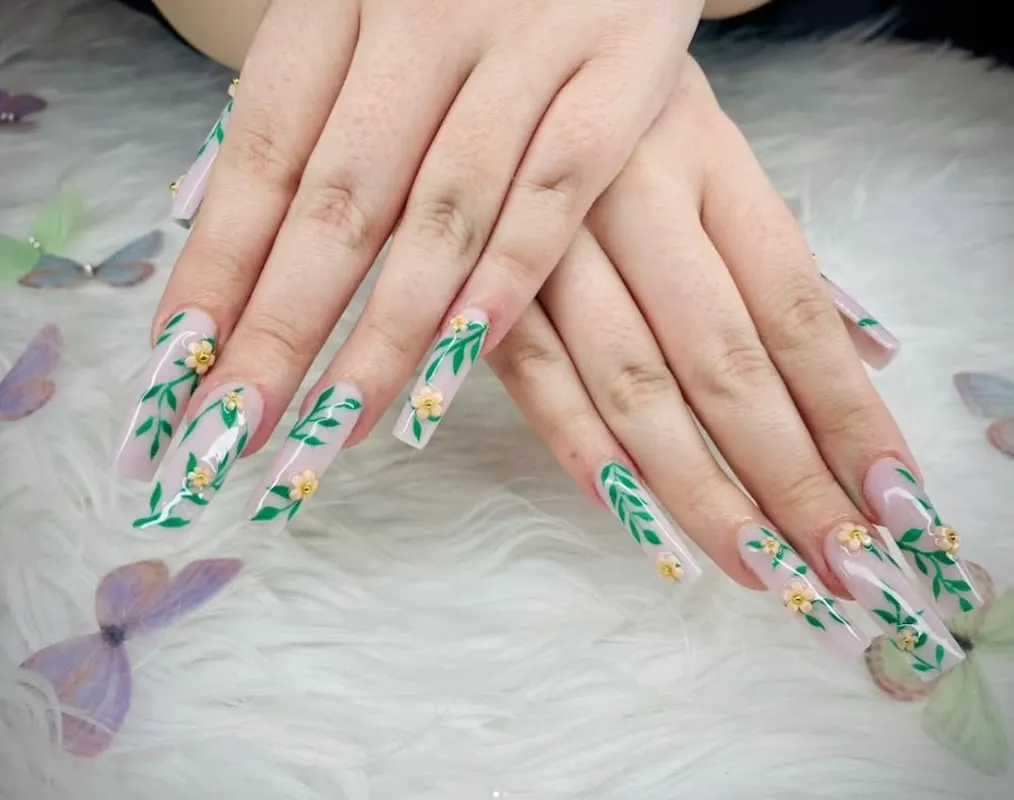 Vie Nail Bar — Nail salon in Houston