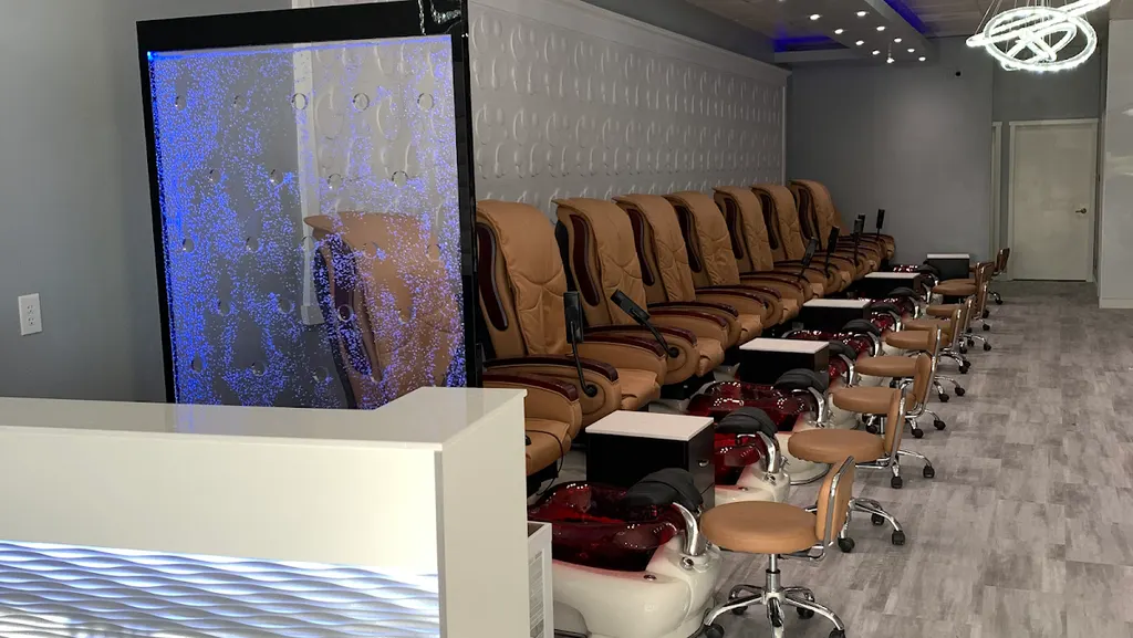 Sparkle Nails Spa — Nail salon in Clackamas