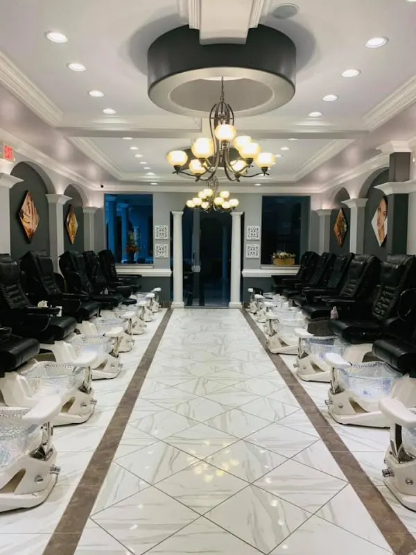 John V Salon Spa — Nail salon in Kenner