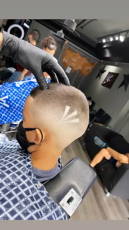 Royal Barber Shop — Barber shop in Georgetown