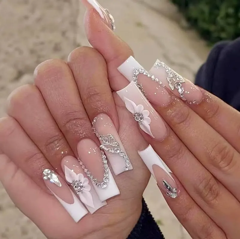 4 Seasons Nails — Nail salon in Wauwatosa