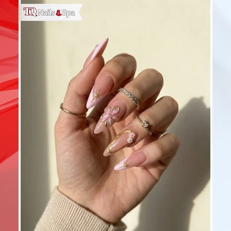 TQ Nails & Spa — Nail salon in New Hartford