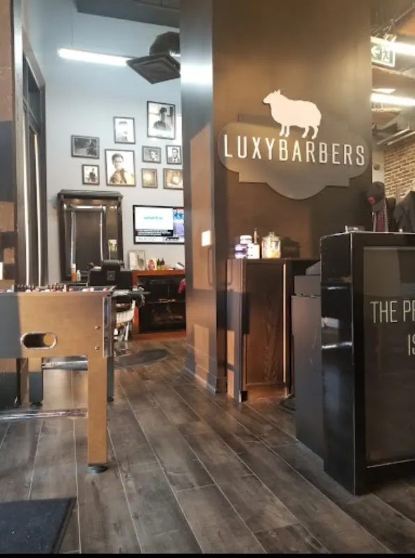 Luxy Barber — Barber shop in Mississauga