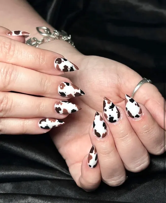 ANNA'S NAILS & SPA — Nail salon in Melrose