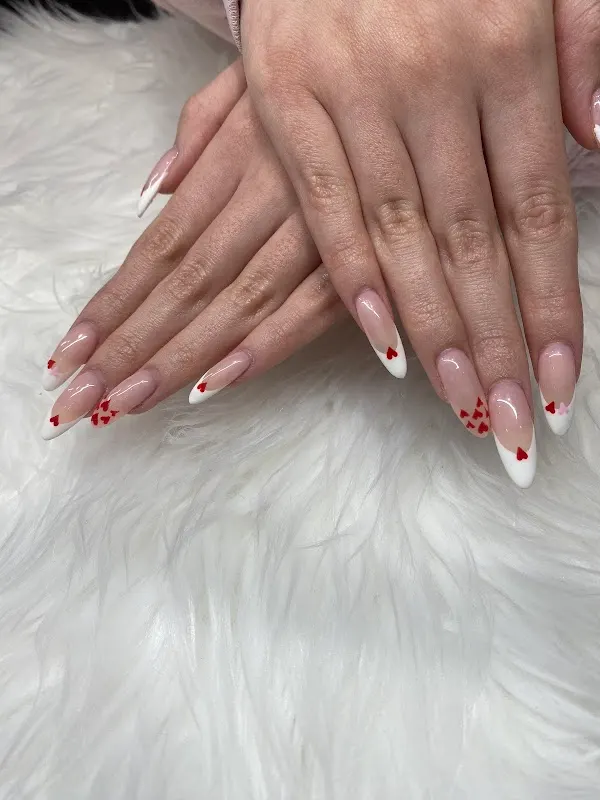 Bior Nail & Brows Lounge — Nail salon in Columbus