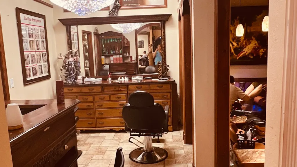 LE NAILS — Nail salon in Lufkin