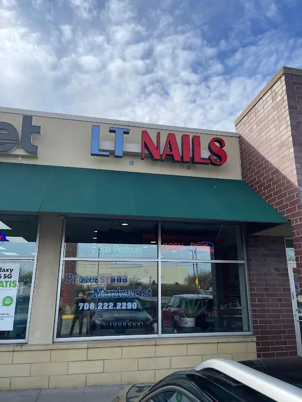 LT Nails Cicero — Nail salon in Cicero
