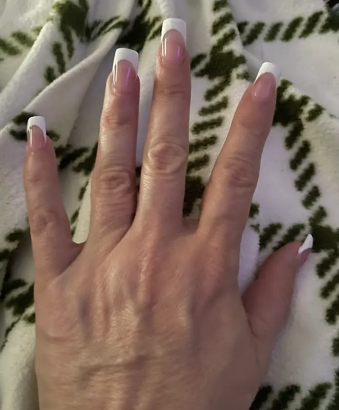 Tweety's Nails — Nail salon in Waynesville