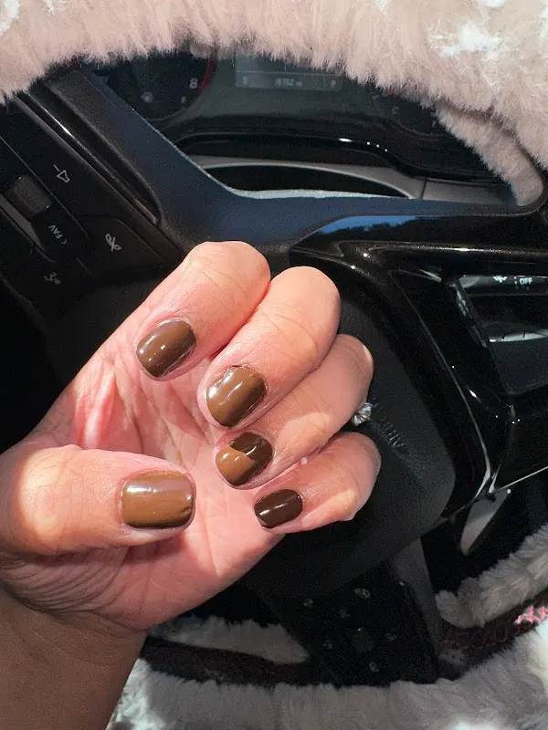 Kim's Pro Nails — Nail salon in Normal