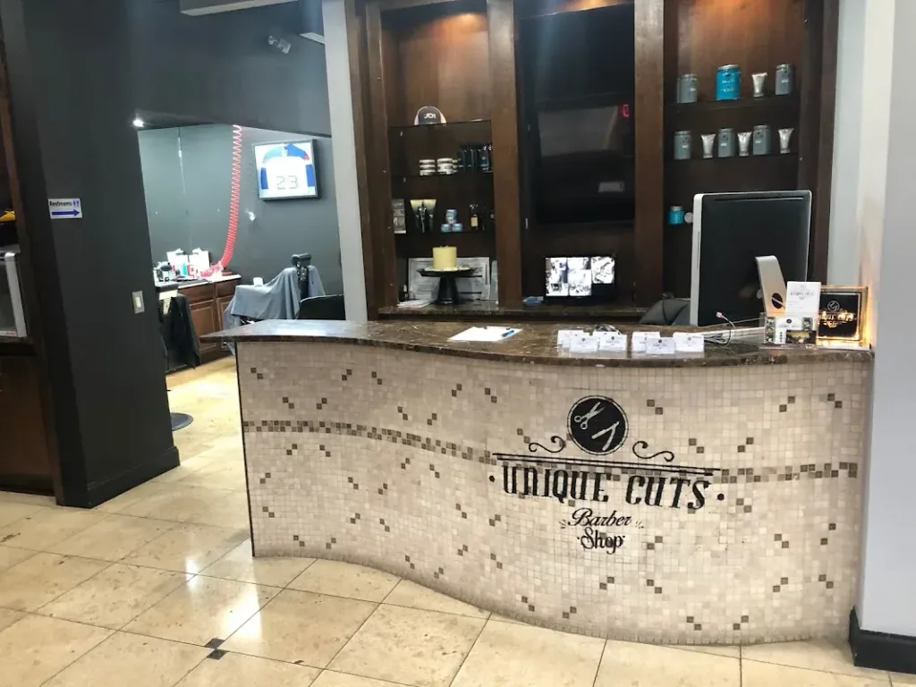 Unique Cuts Barbershop — Barber shop in Buford