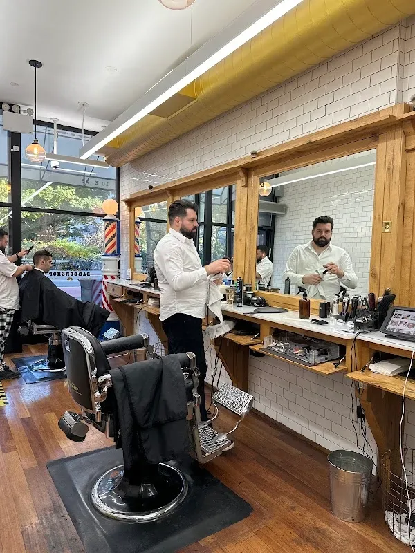 Made Man Barbershop NYC Flatiron Barbers — Barber shop in New York