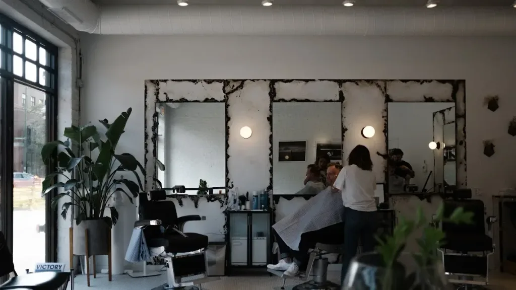 Blind Barber — Barber shop in Chicago