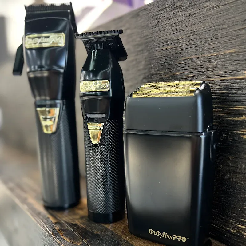 Machos Barber Shop — Barber shop in Indianapolis