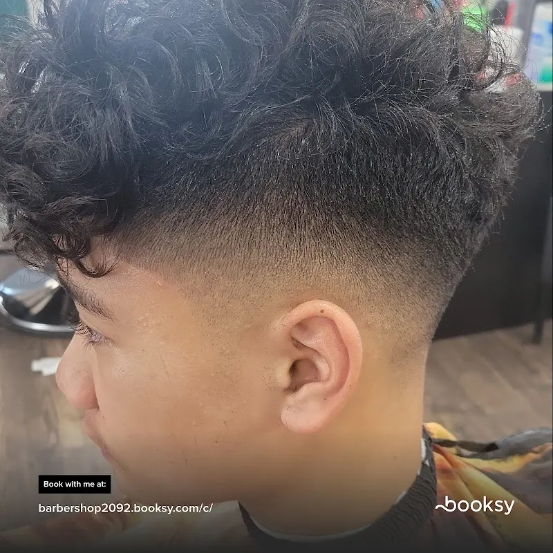 Undisputed Barbershop/ walk-ins welcome — Barber shop in Layton