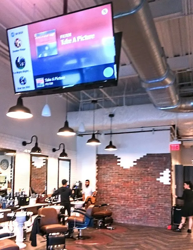 Henley's Gentlemen's Grooming — Barber shop in San Antonio